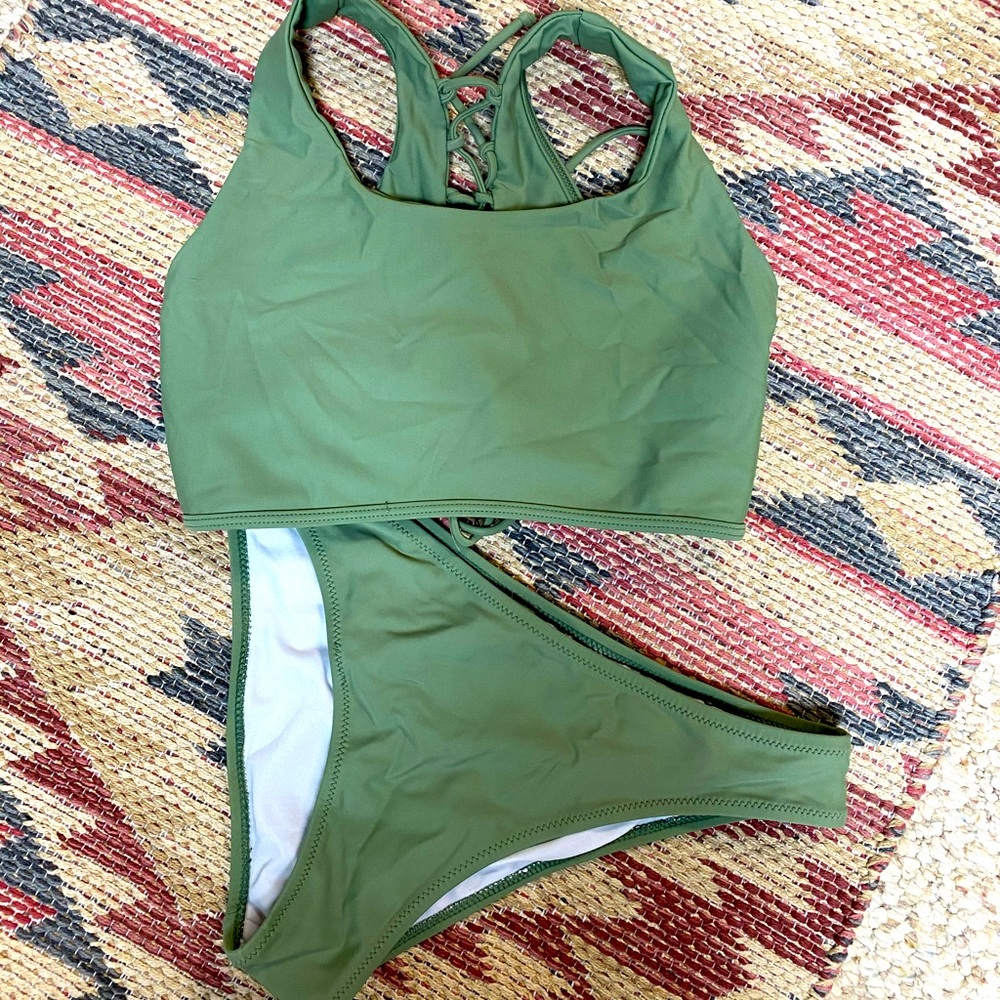 Cupshe Bikini